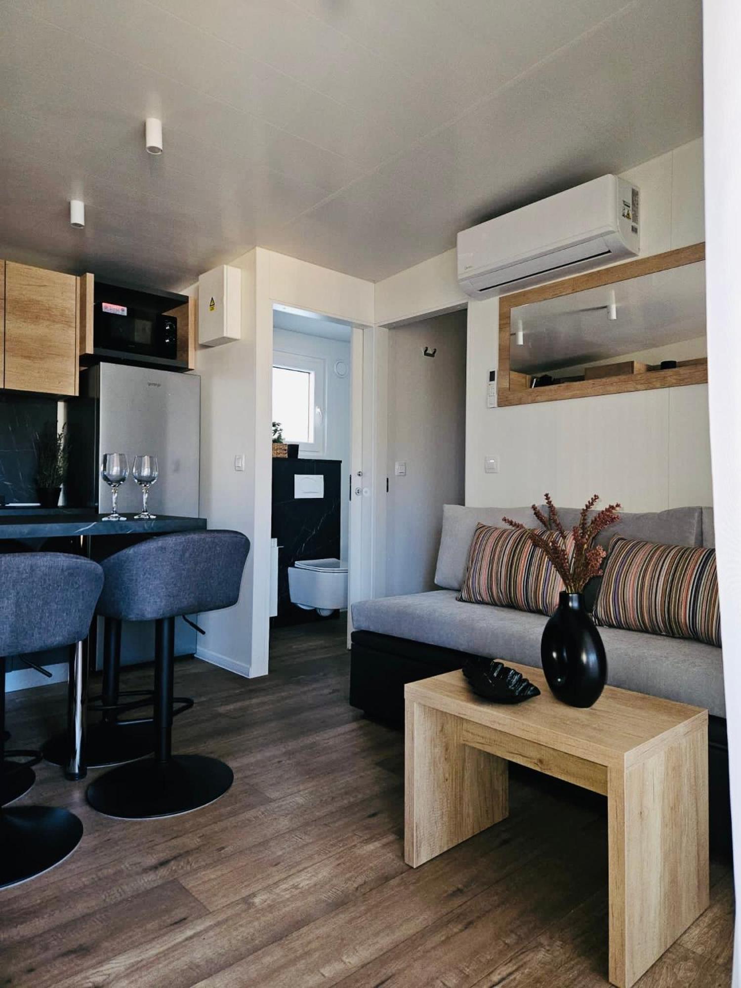 Mobile Home Peponi Del Mar, Brand New Биоград-на-Мору Экстерьер фото